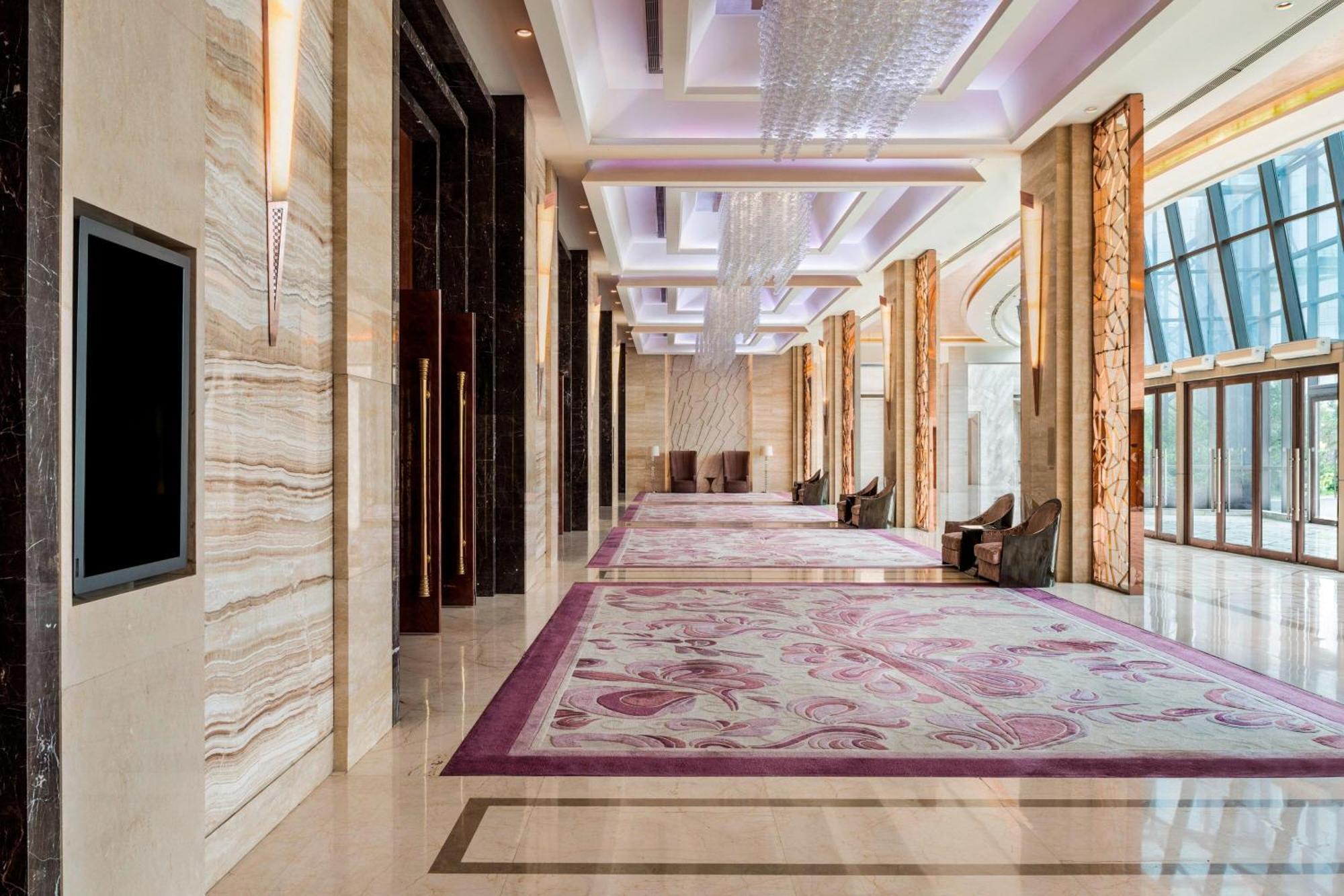 Sheraton Changchun Jingyuetan Hotel Exterior foto