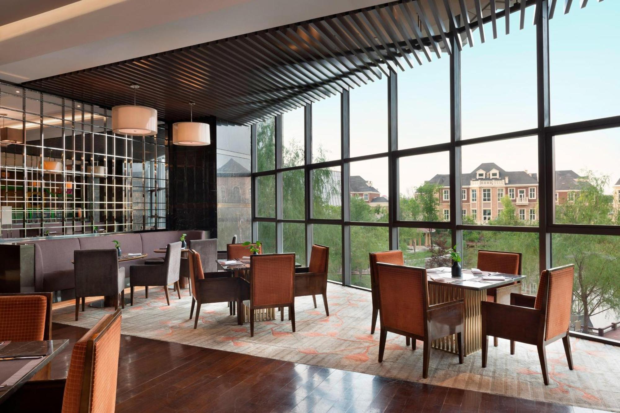 Sheraton Changchun Jingyuetan Hotel Exterior foto